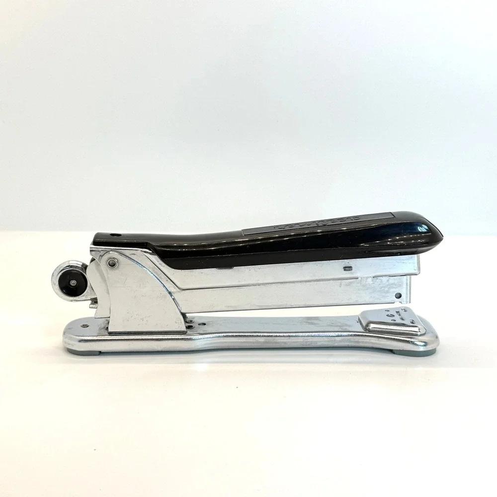 VTG Ace Fastener Aceliner Model 502 Chrome Black Cap‎ Stapler Chicago USA Retro